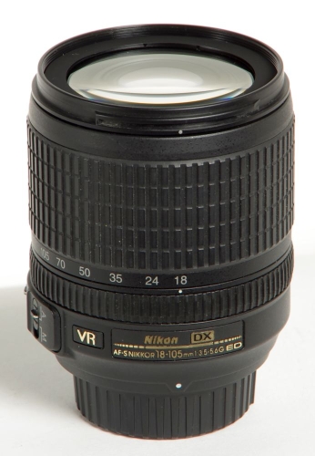 Nikon AF-S 18-105mm/F3,5-5,6 G DX ED VR *gebraucht*