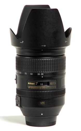 Nikon AF-S 28-300mm/F3,5-5,6 G ED VR *gebraucht*
