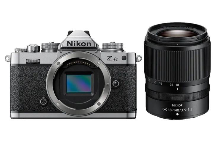 Nikon Z fc Kit 18-140mm VR