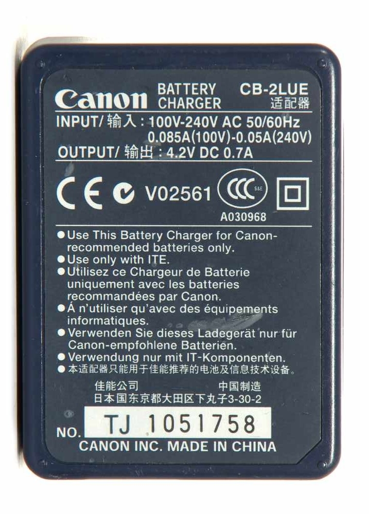 Canon CB-2LUE Akkuladegerät *gebraucht*