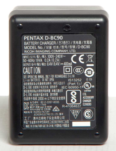 Pentax D-BC90 Akkuladegerät *gebraucht*