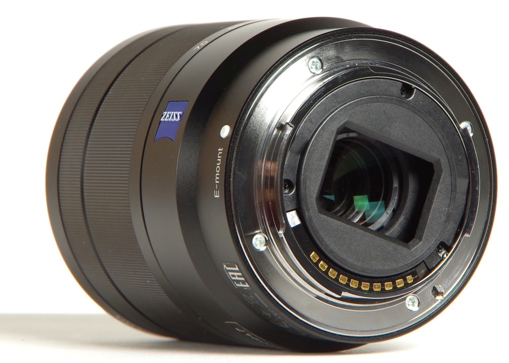 Sony SEL 16-70mm/F4,0 ZA Vario-Tessar Zeiss *gebraucht*